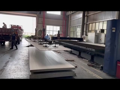 ステンレス製のStee